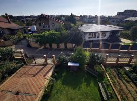 Appartement Cozy La Mansarda (Attic), self-catering accommodation sa Miroslava