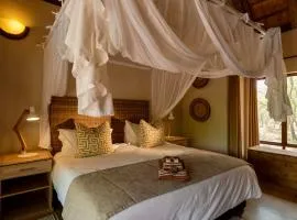 Giraffe Lodge