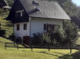 Casa vacanze Ravascletto, готель біля визначного місця Tamai 2000, у місті Равасклетто