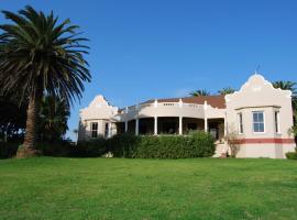 Anna's Farm Stay, guest house in Slangrivier