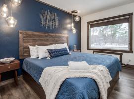 Boutique Hotel King, Queen & Kitchen Suites Easy Drive to Downtown, hotel in Prescott