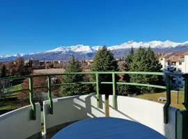 Appartamento con vista montagne