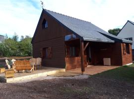 chalet sous les pins, chalet de montaña en Erquy