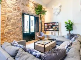 AmazINN Places Casco Viejo Penthouse Rooftop and Pool