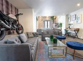 AmazINN Places Casco Viejo Penthouse Rooftop and Pool