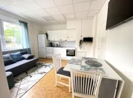central apartment with free parking