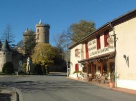 Le Relais du Chateau, hotel v destinaci Saint-Blancard