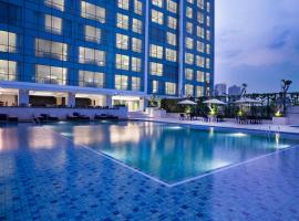 Crowne Plaza Bandung, an IHG Hotel, hotel dekat Braga City Walk, Bandung