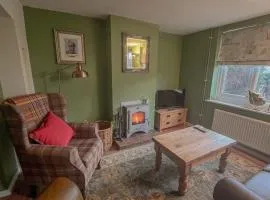 Knodishall - Newly renovated 2 bed holiday home, near Aldeburgh, Leiston and Thorpeness