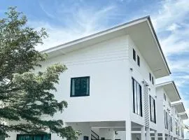 Z-Beach Resort