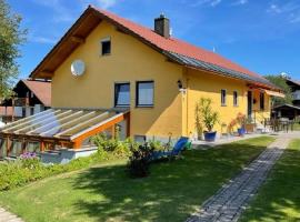 Haus Gertraud Schreiner, apartment in Neuschönau