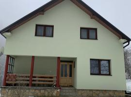 Vila Lane, καταφύγιο σε Mitrovac