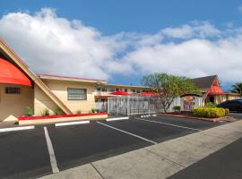 Econo Lodge Hollywood - Ft Lauderdale International Airport, cabin in Hollywood