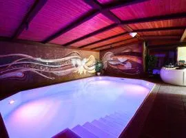 Ferienhaus mit Schwimmbad, Whirlpool & Sauna am Nürburgring