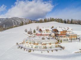 Hotel Amaten, hotel din Brunico