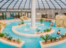 Camping Les Garennes, hotel v destinaci Rang-du-Fliers