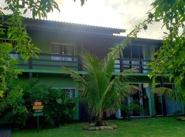 Morada Flores de Alaíde - Pinheira, hotel i Pinheira