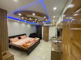 One bed lovely apartment, hotel near Nawaz Sharif Park, Rawalpindi