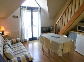 Appartement 2 pièces mezzanine 2 à 4 personnes - FANCHIG, hotel in Saint-Gildas-de-Rhuys