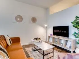 Astonishing CozySuites on I-35 with pool&parking #11