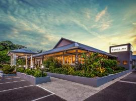 Bungalow Hotel, hotell i Cairns