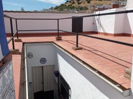 Almodovar Alojamientos, loma-asunto kohteessa Almodóvar del Río
