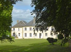 Maison d'hôtes Le Château de Puxe, гостевой дом в городе Puxe