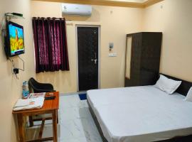 Hotel Dev Inn Ayodhya、Ayodhyaにあるファイザーバード駅の周辺ホテル