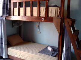 Ning Ning Bungalow, hotel en Don Det