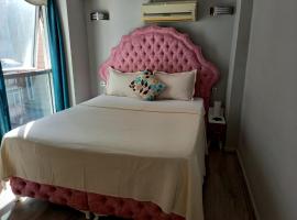 Invivo Hotel, B&B sa İzmir