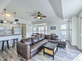 Wildwood Condo Walk to Beach and Water Parks!, hotel v destinaci Wildwood