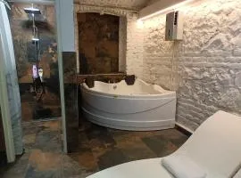 Old Café Spa Apartment