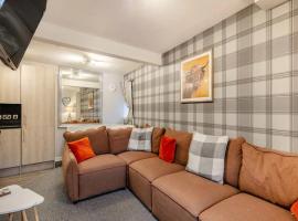 Townhouse Apartment 3 Bedroom High St Montrose、モントローズのホテル