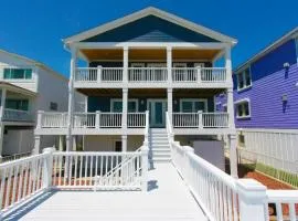 Oceanfront - Decks For Days