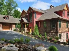 Overlook Estate in The Farm of Banner Elk