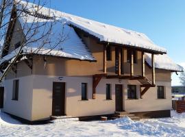 Ubytovanie Saška, горнолыжный отель в Вельки-Славкове
