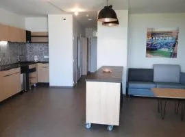 Appartement PMR avec balcon, piscine, parking et plage à La Tranche-sur-Mer - FR-1-194-229