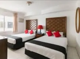 Zona Dorada Suites