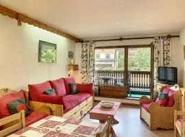 Charmant 2 pièces au centre de Combloux avec balcon, parking et proche ski bus - FR-1-560-2