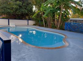 hamdan retreat villa, מקום אירוח ביתי בגרנד באייה