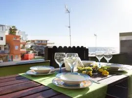 Home2Book Charming Sea Front House