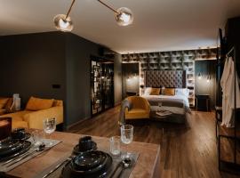 Apartamentos Boutique Heritage、サン・マルティン・デ・トレベホのホットタブ付きホテル