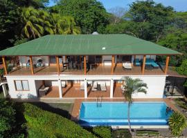 Bay Villas, hotel near Junquillal Bay Wildlife Refuge, El Jobo