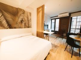 SUITES BERRUETA , Plaza Mayor by Albany, apartment in León