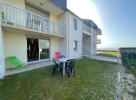 Appartement Jullouville, 2 pièces, 4 personnes - FR-1-361-14, renta vacacional en Jullouville-les-Pins