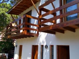 cabañas del bosque, hotel em Pinamar