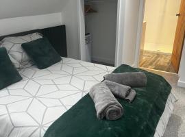 Idyllic Studio Flat, hotel with parking in Winchester