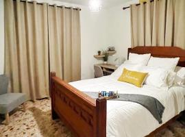 Romantic Getaway PR - Stay & Spa, hotel in Arecibo