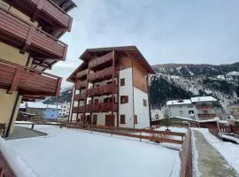 Il Cervo Mountain Apartment