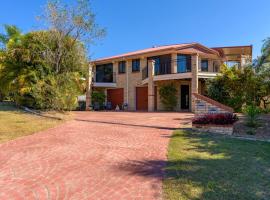 Sharon Lee 2, hotel in Rainbow Beach